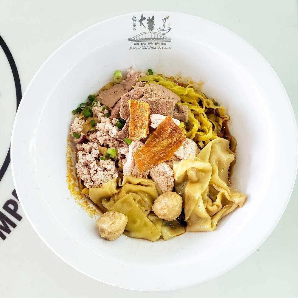 Hill Street Tai Hwa Pork Noodle: 미슐랭 스타의 맛 img_0_1760481713