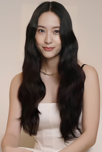 크리스탈 정수정: K-Pop Star and Actress Insights img_0_1761479357